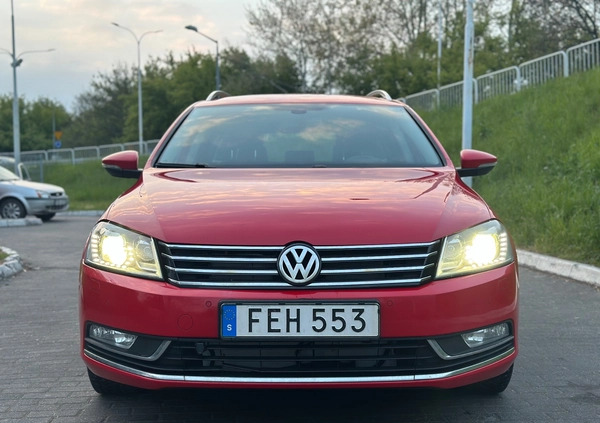 Volkswagen Passat cena 23900 przebieg: 334125, rok produkcji 2011 z Wrocław małe 92